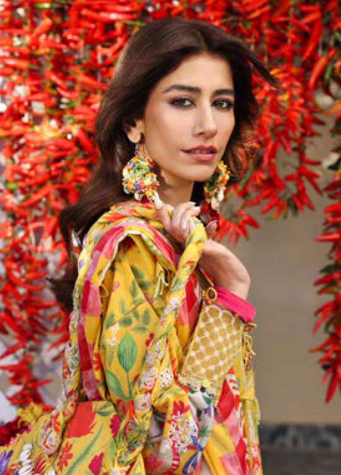 Zaha By Khadijah Shah Embroidered Lawn Suits Unstitched 3 Piece - ZH25NL 8A ZARAAH Zaha By Khadijah Shah Embroidered Lawn Suits Unstitched 3 Piece - ZH25NL 8A ZARAAH
