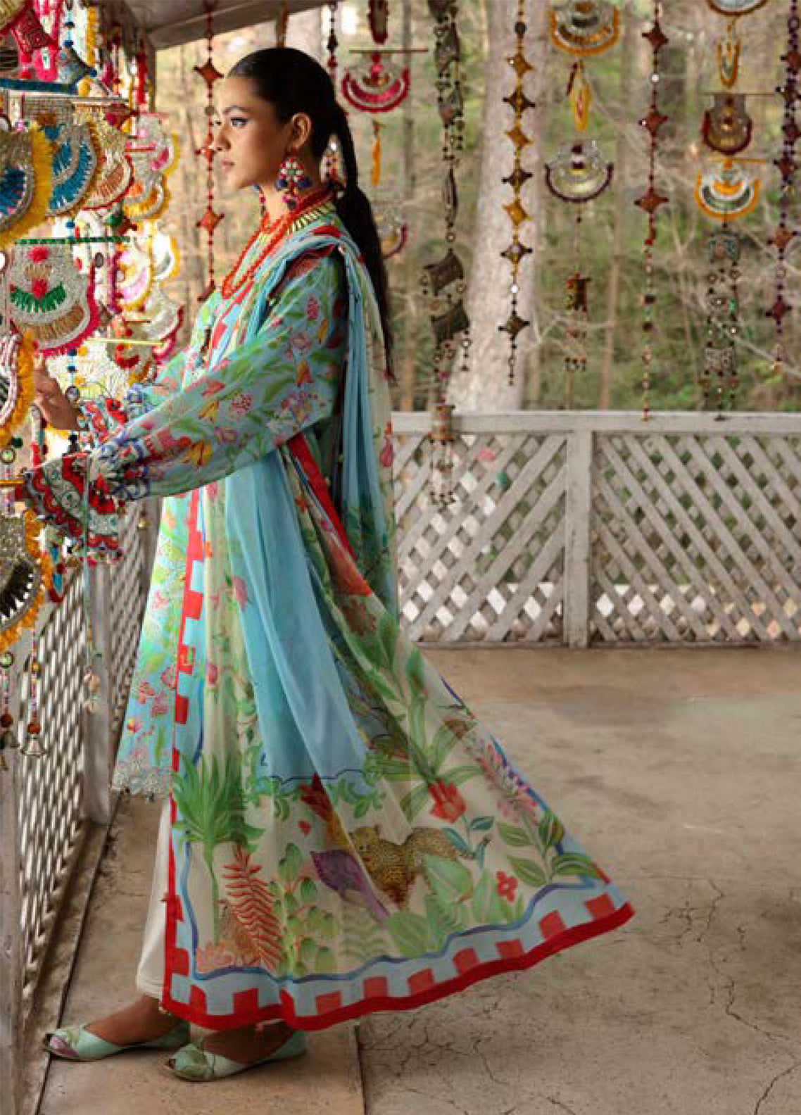 Zaha By Khadijah Shah Embroidered Lawn Suits Unstitched 3 Piece - ZH25NL 8B ZARAAH Zaha By Khadijah Shah Embroidered Lawn Suits Unstitched 3 Piece - ZH25NL 8B ZARAAH