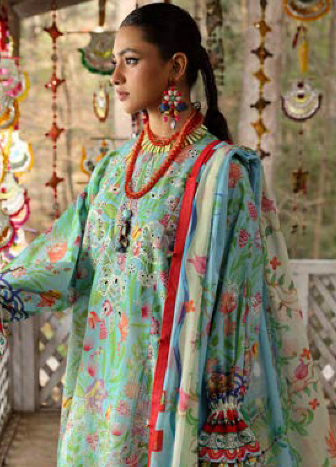 Zaha By Khadijah Shah Embroidered Lawn Suits Unstitched 3 Piece - ZH25NL 8B ZARAAH Zaha By Khadijah Shah Embroidered Lawn Suits Unstitched 3 Piece - ZH25NL 8B ZARAAH