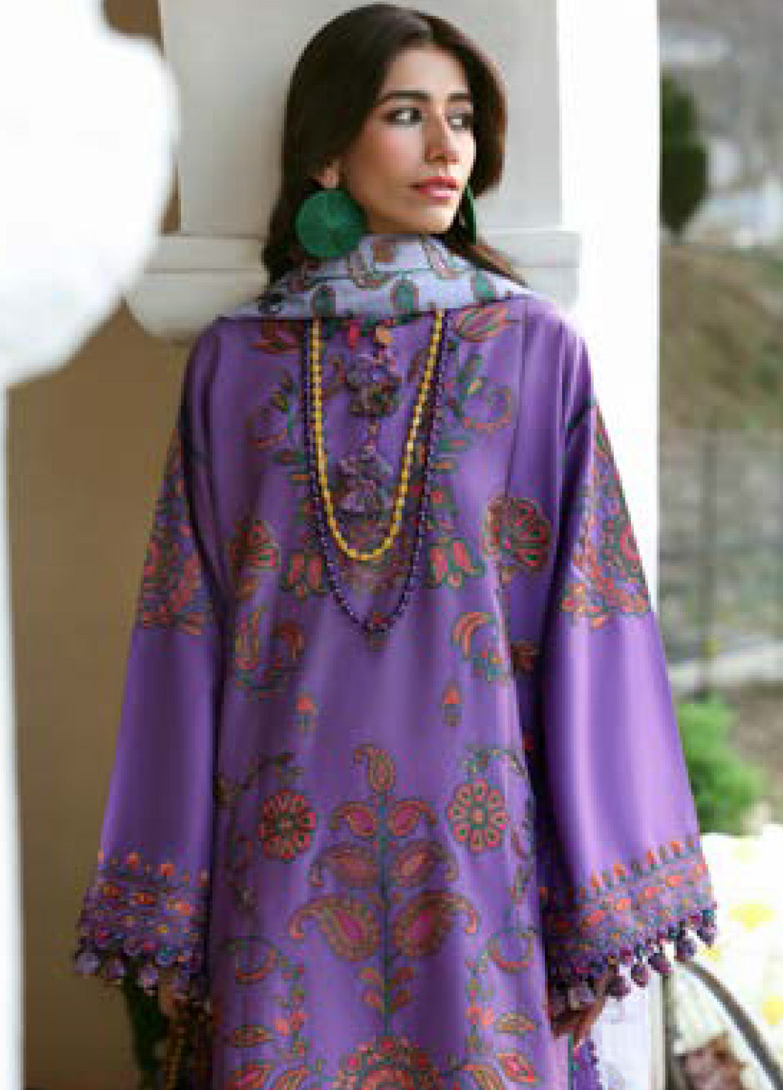 Zaha By Khadijah Shah Embroidered Lawn Suits Unstitched 3 Piece - ZH25NL 9A ZARIAH Zaha By Khadijah Shah Embroidered Lawn Suits Unstitched 3 Piece - ZH25NL 9A ZARIAH