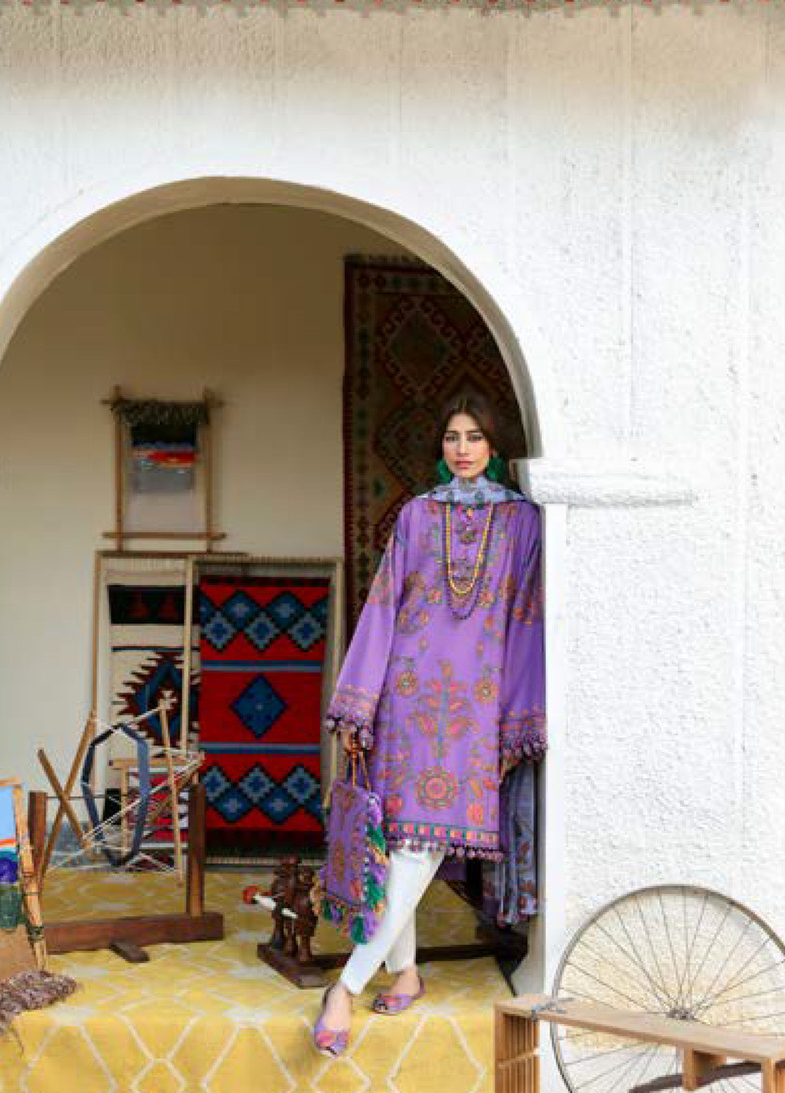 Zaha By Khadijah Shah Embroidered Lawn Suits Unstitched 3 Piece - ZH25NL 9A ZARIAH Zaha By Khadijah Shah Embroidered Lawn Suits Unstitched 3 Piece - ZH25NL 9A ZARIAH
