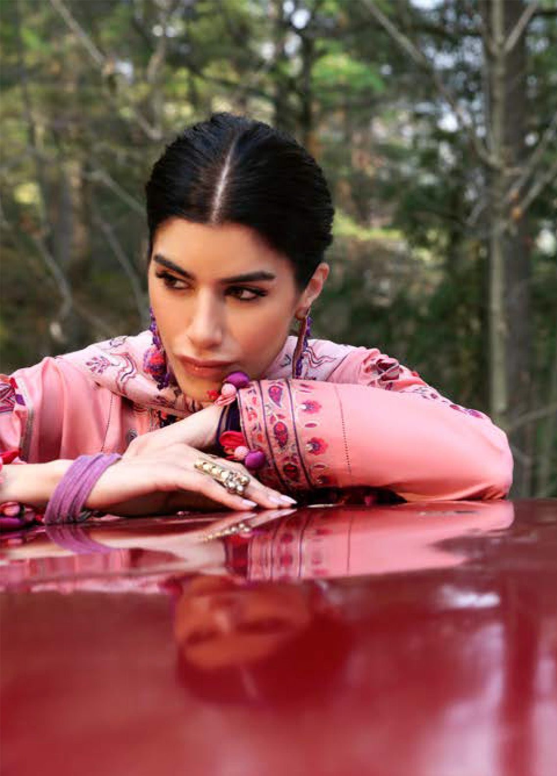 Zaha By Khadijah Shah Embroidered Lawn Suits Unstitched 3 Piece - ZH25NL 9B ZARIAH Zaha By Khadijah Shah Embroidered Lawn Suits Unstitched 3 Piece - ZH25NL 9B ZARIAH