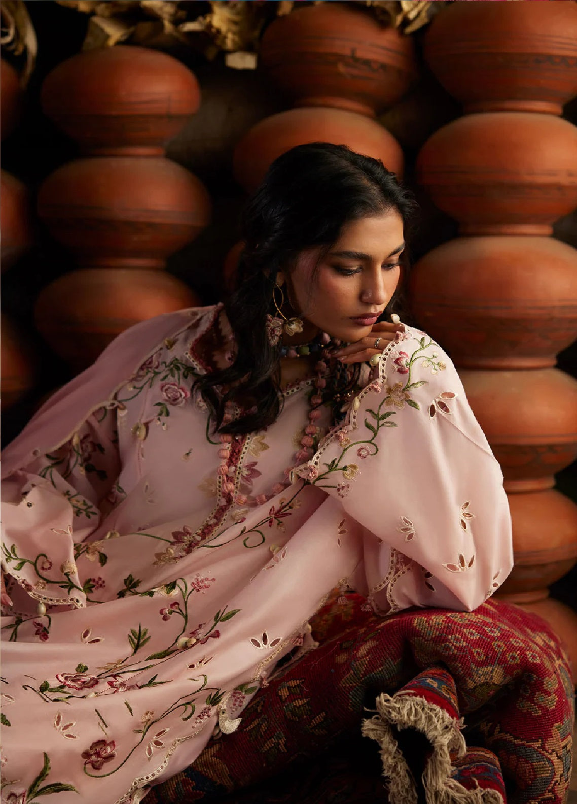 Zaha By Khadijah Shah Meili Festive Embroidered Lawn 3 Piece Unstitched Suits ZH26ML D-4A JIAYIN Zaha By Khadijah Shah Meili Festive Embroidered Lawn 3 Piece Unstitched Suits ZH26ML D-4A JIAYIN