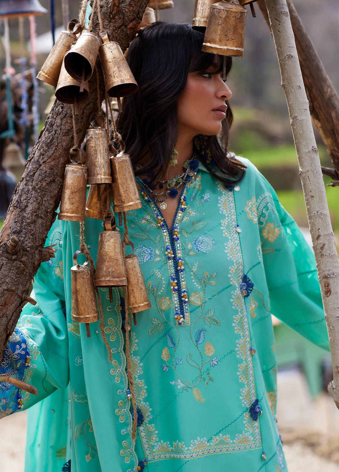 Zaha By Khadijah Shah Meili Festive Embroidered Lawn 3 Piece Unstitched Suits ZH26ML D-6A BI YUN Zaha By Khadijah Shah Meili Festive Embroidered Lawn 3 Piece Unstitched Suits ZH26ML D-6A BI YUN