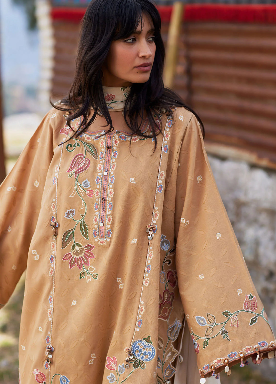 Zaha By Khadijah Shah Meili Festive Embroidered Lawn 3 Piece Unstitched Suits ZH26ML D-7A MI SE Zaha By Khadijah Shah Meili Festive Embroidered Lawn 3 Piece Unstitched Suits ZH26ML D-7A MI SE