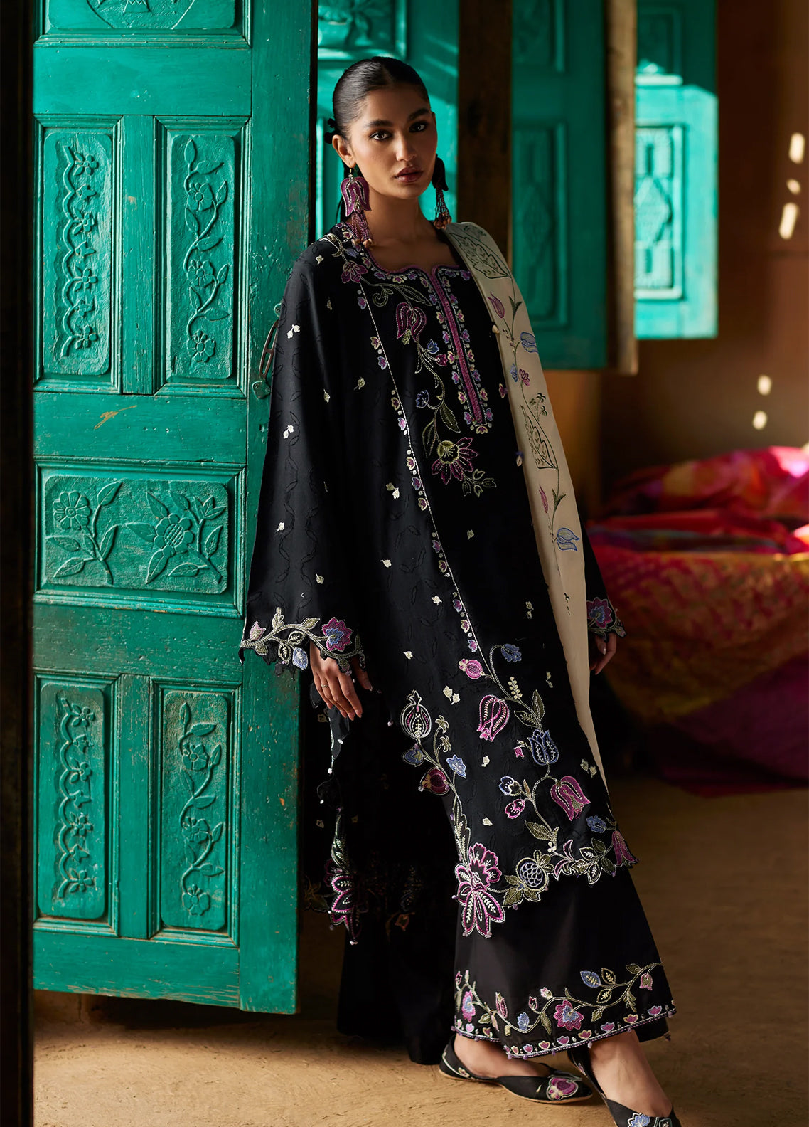 Zaha By Khadijah Shah Meili Festive Embroidered Lawn 3 Piece Unstitched Suits ZH26ML D-7B MI SE Zaha By Khadijah Shah Meili Festive Embroidered Lawn 3 Piece Unstitched Suits ZH26ML D-7B MI SE