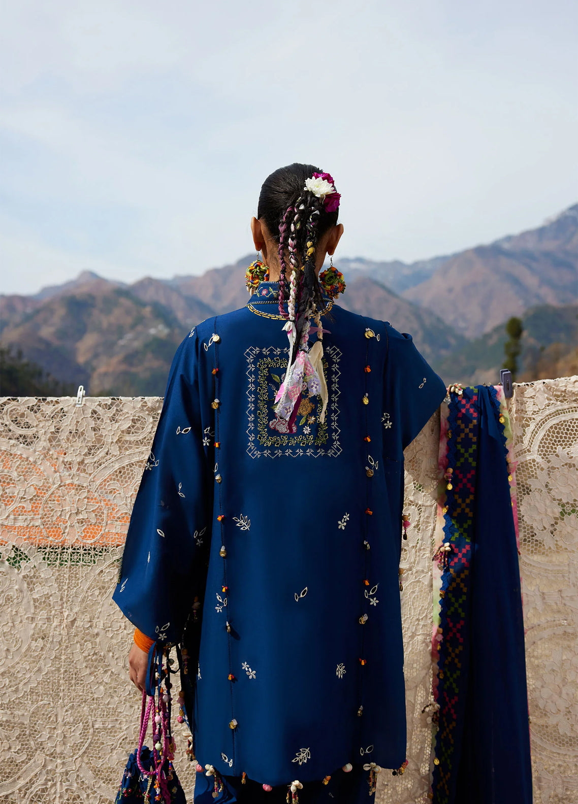 Zaha By Khadijah Shah Meili Festive Embroidered Lawn 3 Piece Unstitched Suits ZH26ML D-8A CAI FENG Zaha By Khadijah Shah Meili Festive Embroidered Lawn 3 Piece Unstitched Suits ZH26ML D-8A CAI FENG