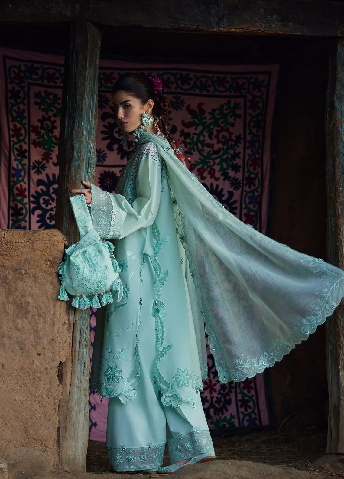 Zaha By Khadijah Shah Meili Festive Embroidered Lawn 3 Piece Unstitched Suits ZH26ML D-9A FEN YUN Zaha By Khadijah Shah Meili Festive Embroidered Lawn 3 Piece Unstitched Suits ZH26ML D-9A FEN YUN