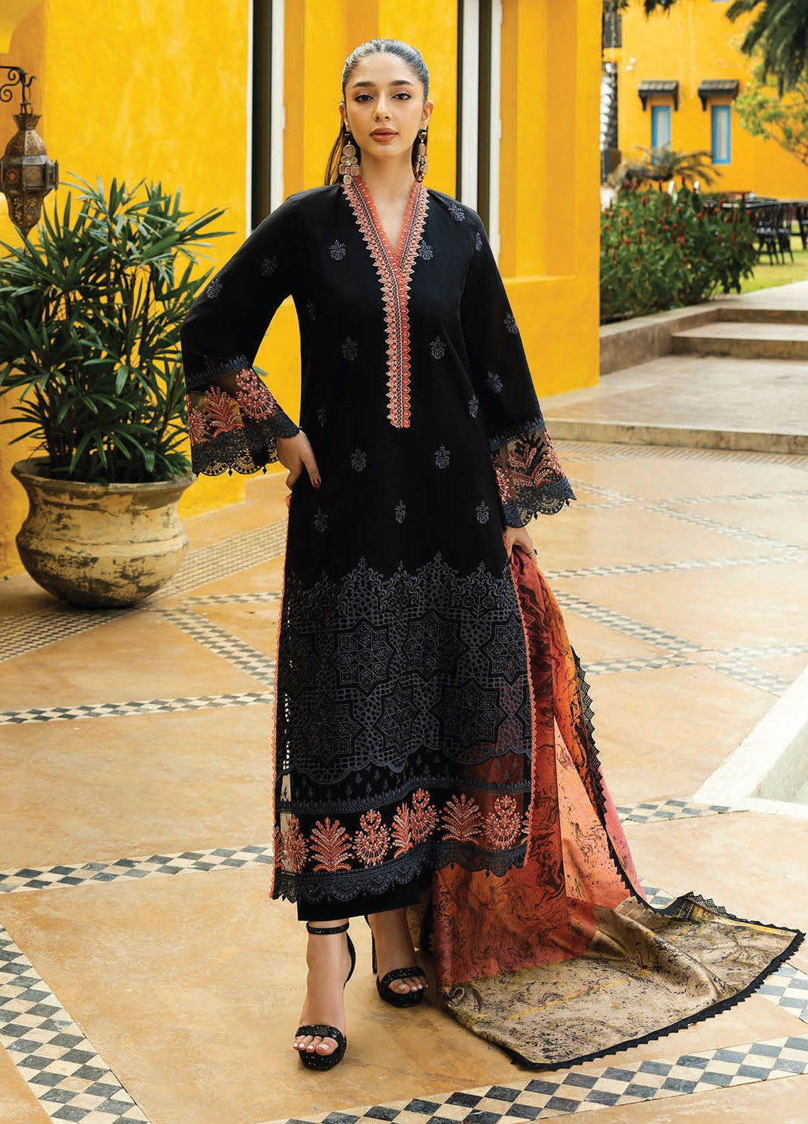 Zainab Chottani Embroidered Chikankari Suits Unstitched 3 Piece - ZC25CL 5A SELAH Zainab Chottani Embroidered Chikankari Suits Unstitched 3 Piece - ZC25CL 5A SELAH