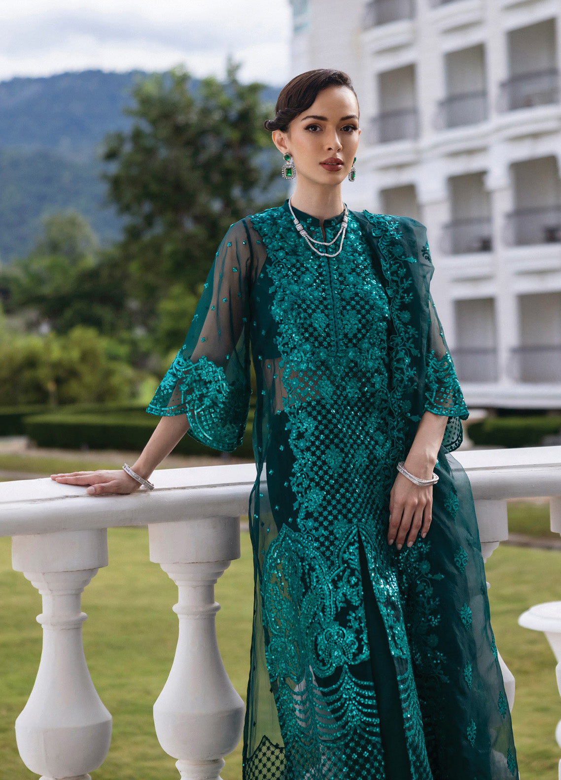 Zainab Chottani Embroidered Organza Suits Unstitched 3 Piece - ZC24WF 01 ZEINA Zainab Chottani Embroidered Organza Suits Unstitched 3 Piece - ZC24WF 01 ZEINA