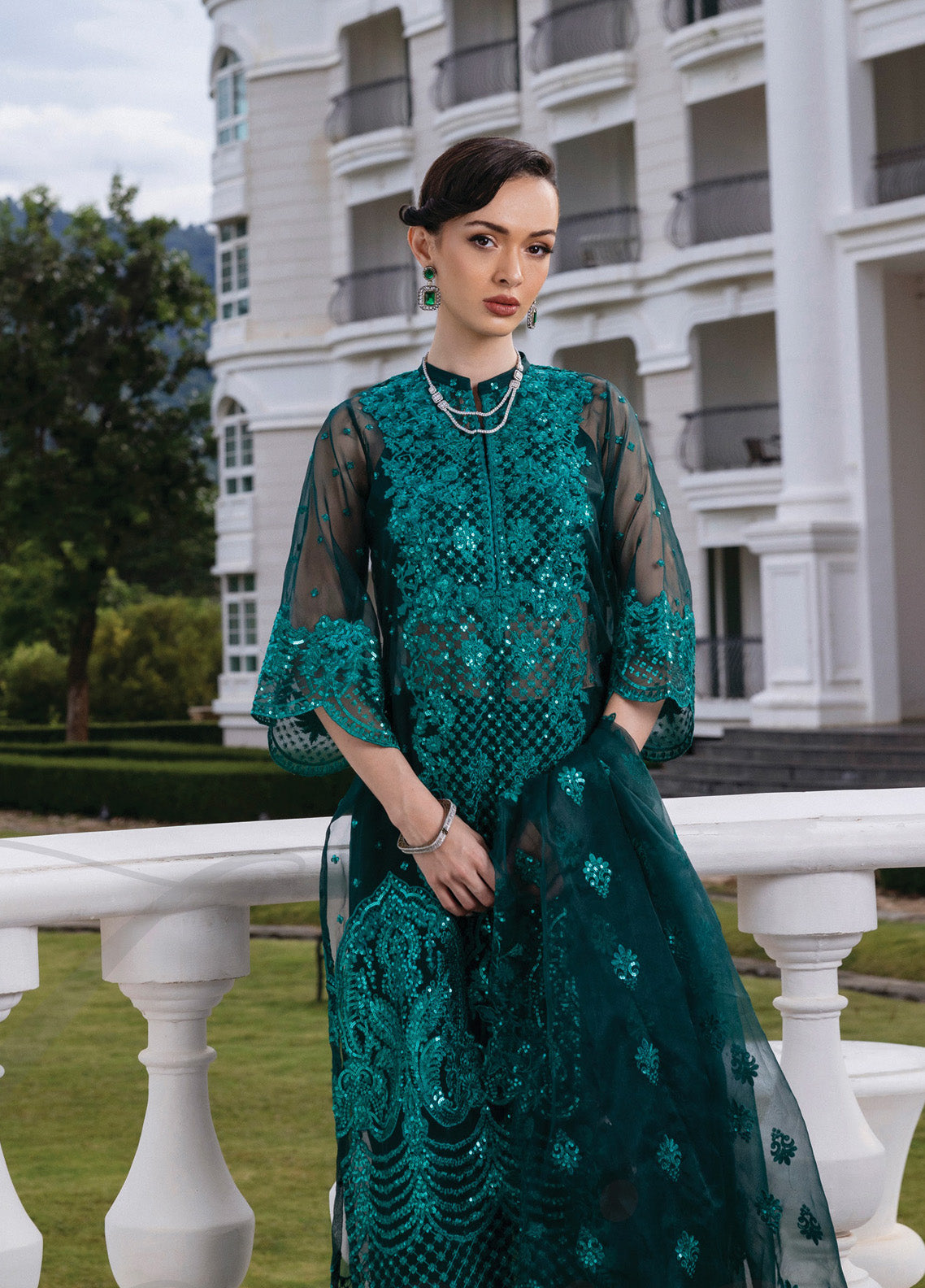 Zainab Chottani Embroidered Organza Suits Unstitched 3 Piece - ZC24WF 01 ZEINA Zainab Chottani Embroidered Organza Suits Unstitched 3 Piece - ZC24WF 01 ZEINA