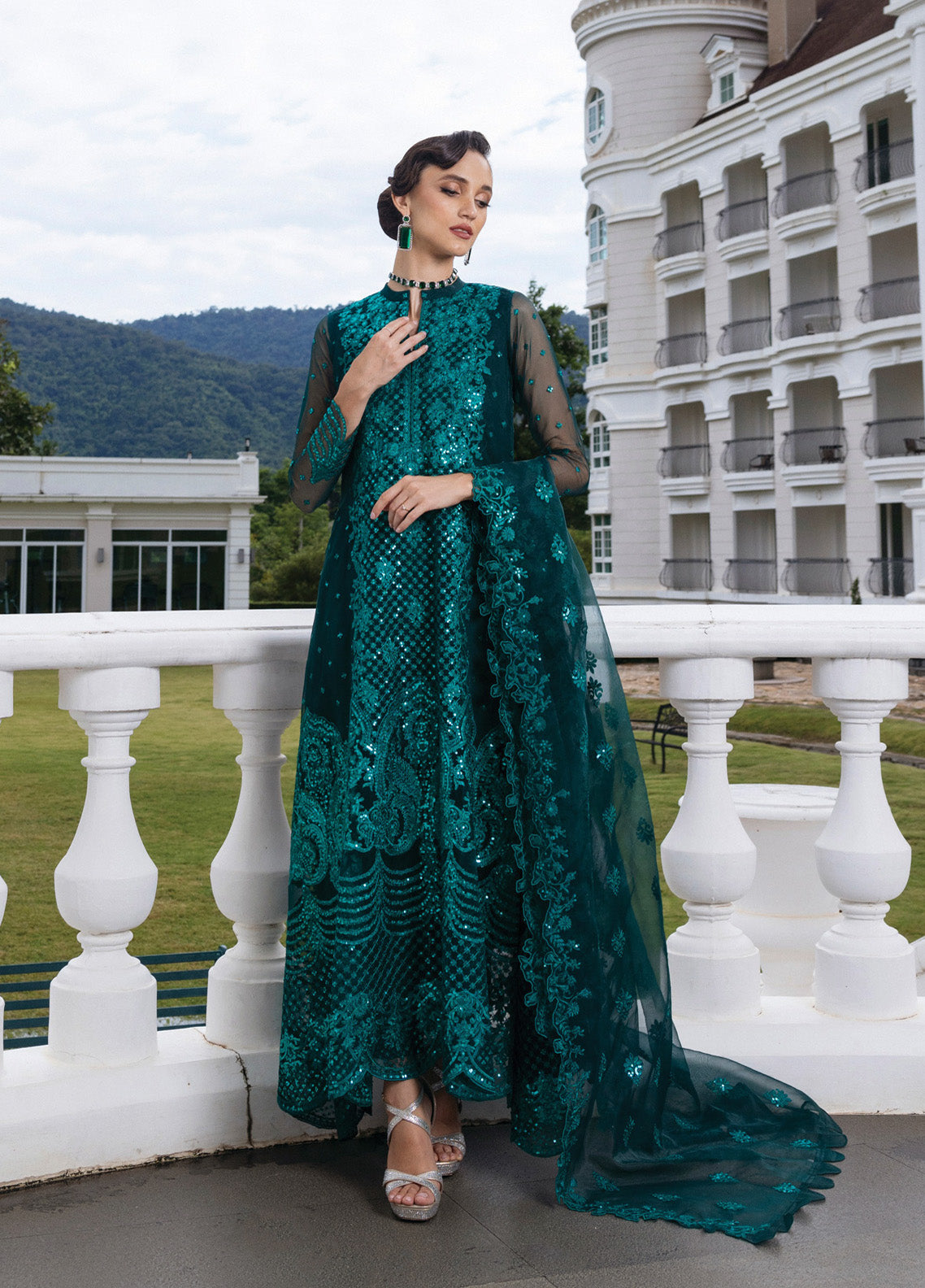 Zainab Chottani Embroidered Organza Suits Unstitched 3 Piece - ZC24WF 01 ZEINA Zainab Chottani Embroidered Organza Suits Unstitched 3 Piece - ZC24WF 01 ZEINA