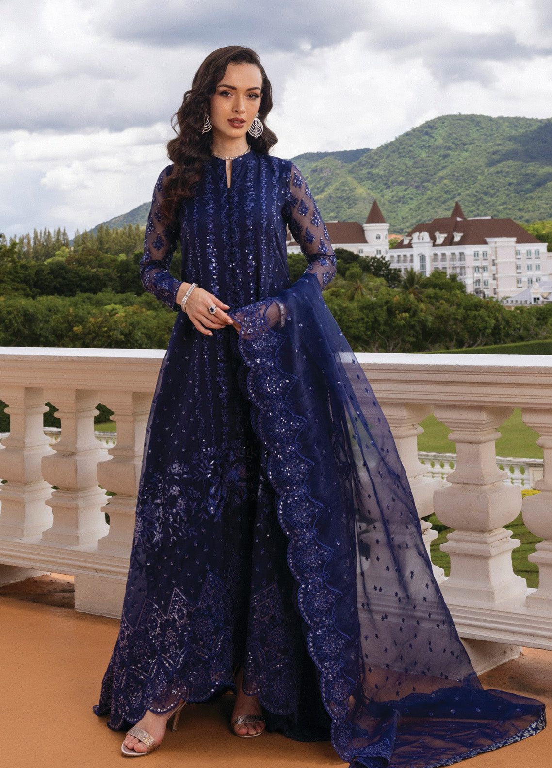 Zainab Chottani Embroidered Organza Suits Unstitched 3 Piece - ZC24WF 02 ECLAT Zainab Chottani Embroidered Organza Suits Unstitched 3 Piece - ZC24WF 02 ECLAT