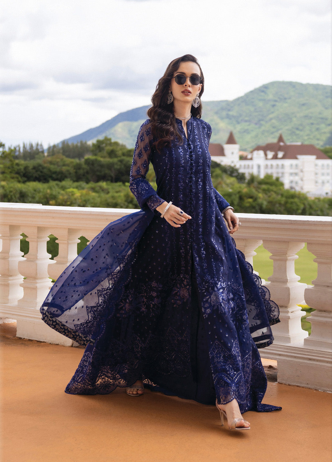 Zainab Chottani Embroidered Organza Suits Unstitched 3 Piece - ZC24WF 02 ECLAT Zainab Chottani Embroidered Organza Suits Unstitched 3 Piece - ZC24WF 02 ECLAT