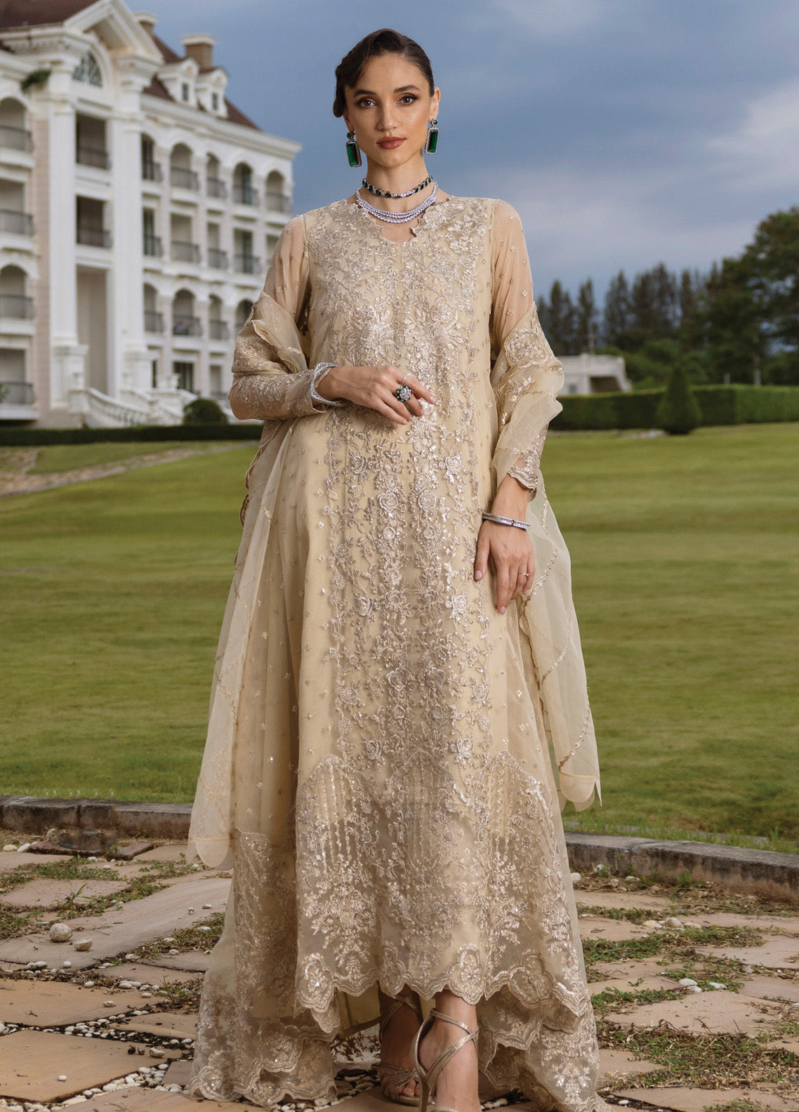 Zainab Chottani Embroidered Organza Suits Unstitched 3 Piece - ZC24WF 04 IVANA Zainab Chottani Embroidered Organza Suits Unstitched 3 Piece - ZC24WF 04 IVANA