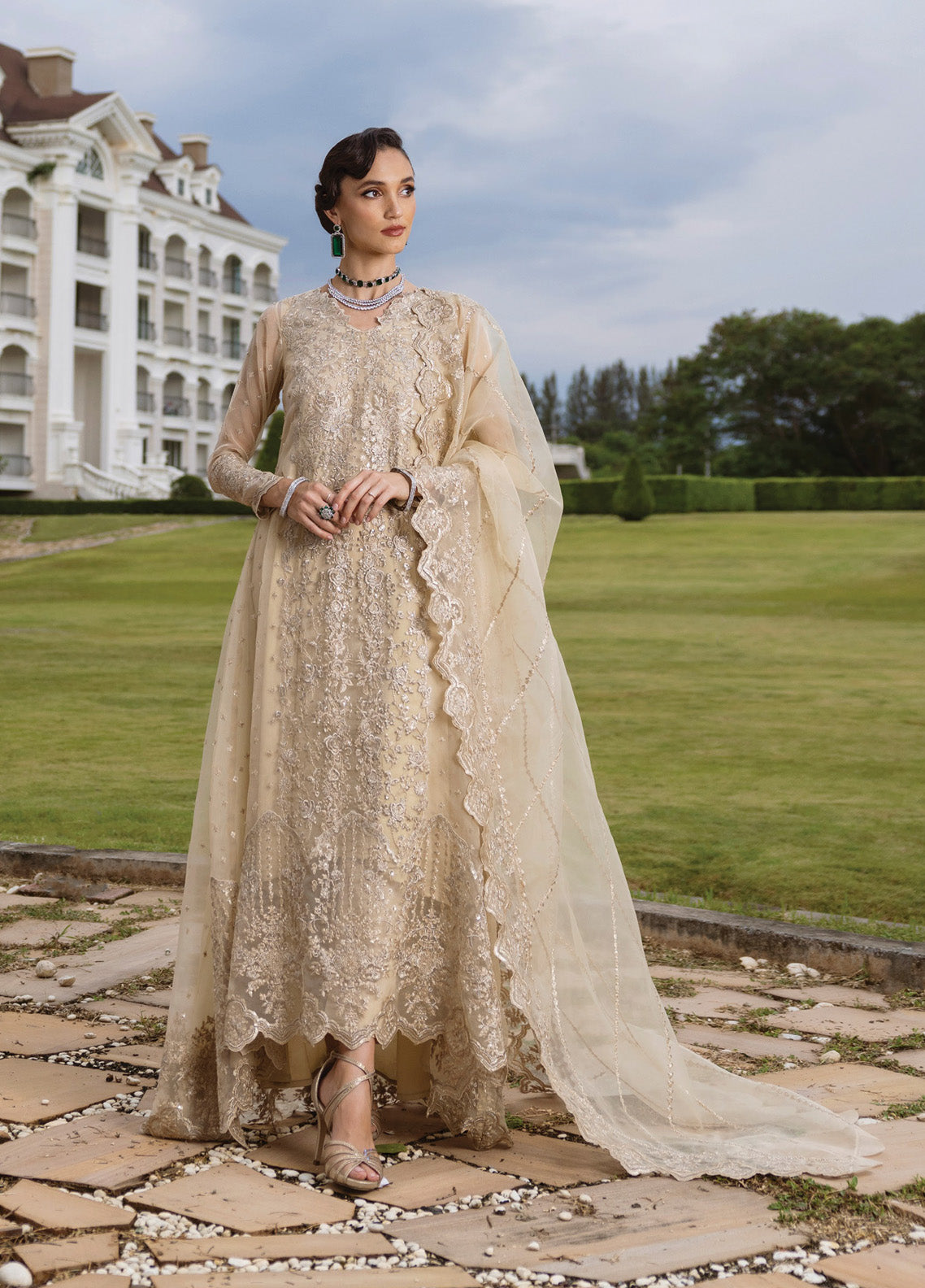 Zainab Chottani Embroidered Organza Suits Unstitched 3 Piece - ZC24WF 04 IVANA Zainab Chottani Embroidered Organza Suits Unstitched 3 Piece - ZC24WF 04 IVANA