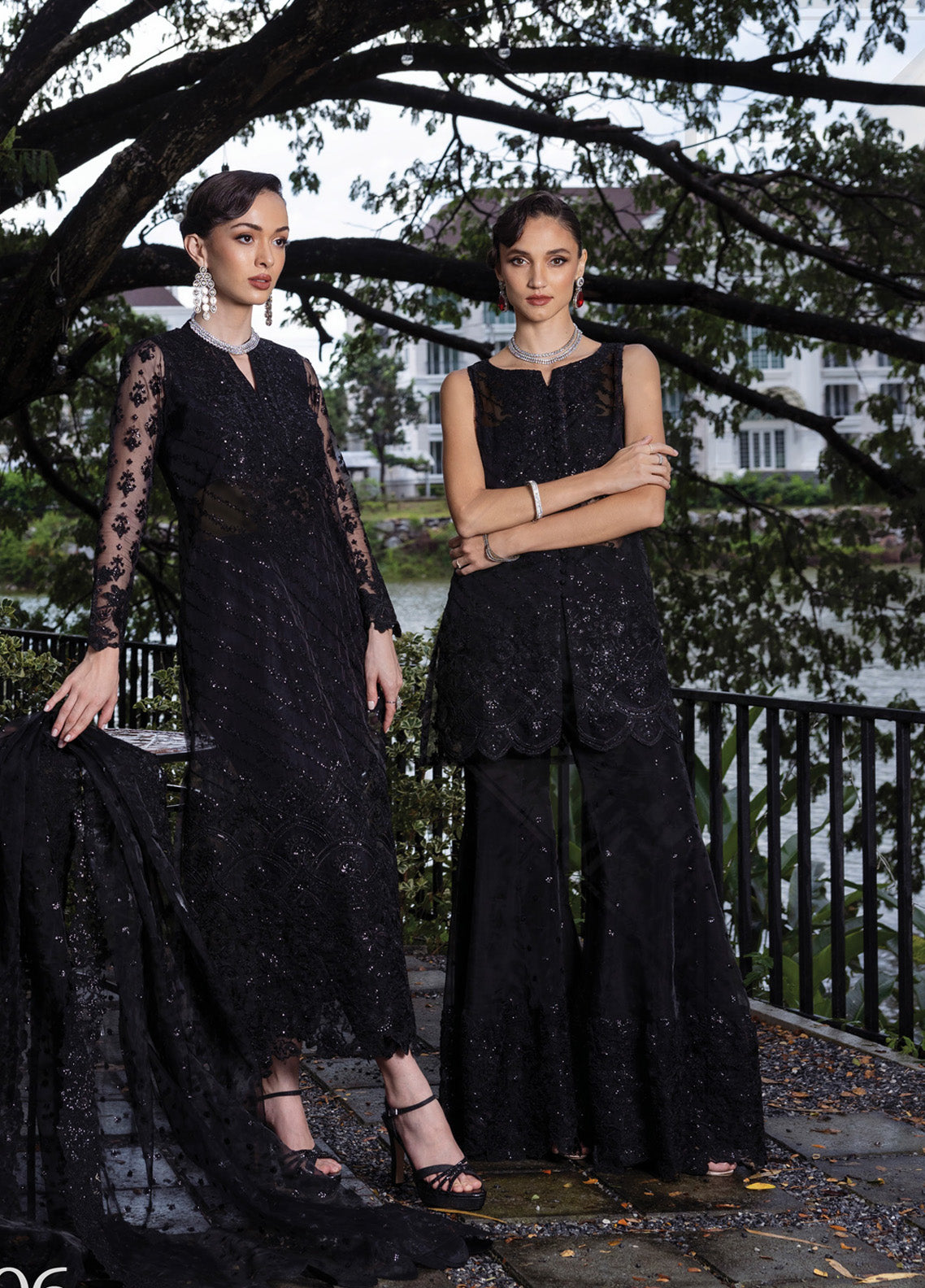 Zainab Chottani Embroidered Organza Suits Unstitched 3 Piece - ZC24WF 06 DOREE Zainab Chottani Embroidered Organza Suits Unstitched 3 Piece - ZC24WF 06 DOREE