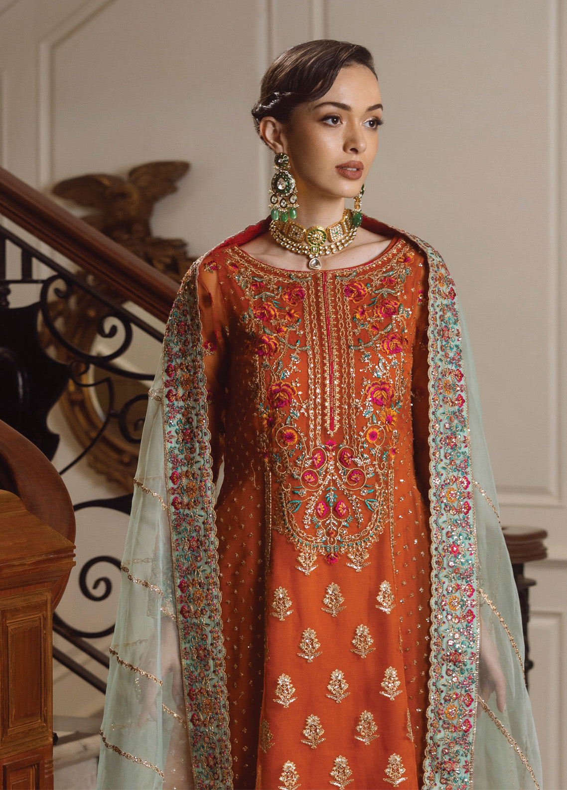 Zainab Chottani Embroidered Organza Suits Unstitched 3 Piece - ZC24WF 07 OMBRE Zainab Chottani Embroidered Organza Suits Unstitched 3 Piece - ZC24WF 07 OMBRE