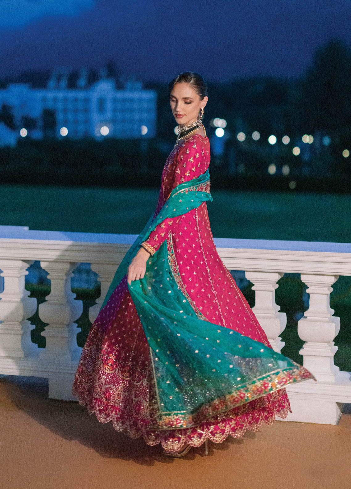 Zainab Chottani Embroidered Organza Suits Unstitched 3 Piece - ZC24WF 08 JARDIN Zainab Chottani Embroidered Organza Suits Unstitched 3 Piece - ZC24WF 08 JARDIN