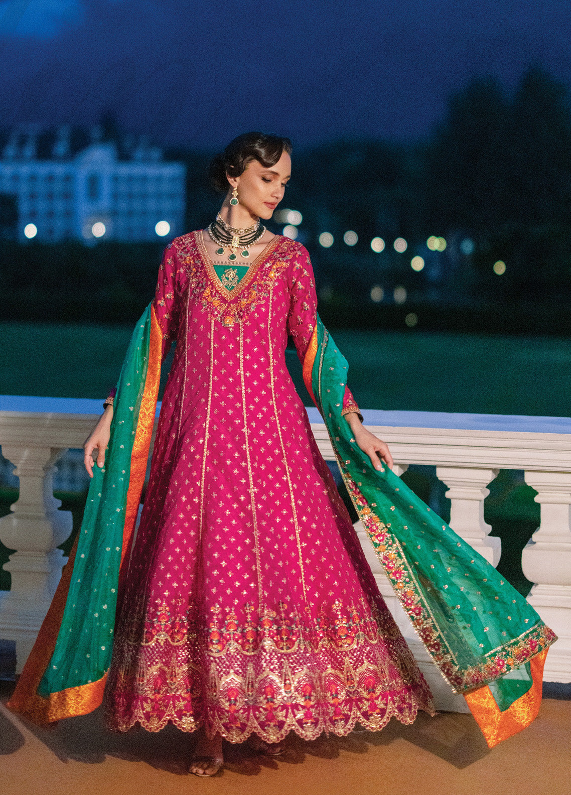 Zainab Chottani Embroidered Organza Suits Unstitched 3 Piece - ZC24WF 08 JARDIN Zainab Chottani Embroidered Organza Suits Unstitched 3 Piece - ZC24WF 08 JARDIN
