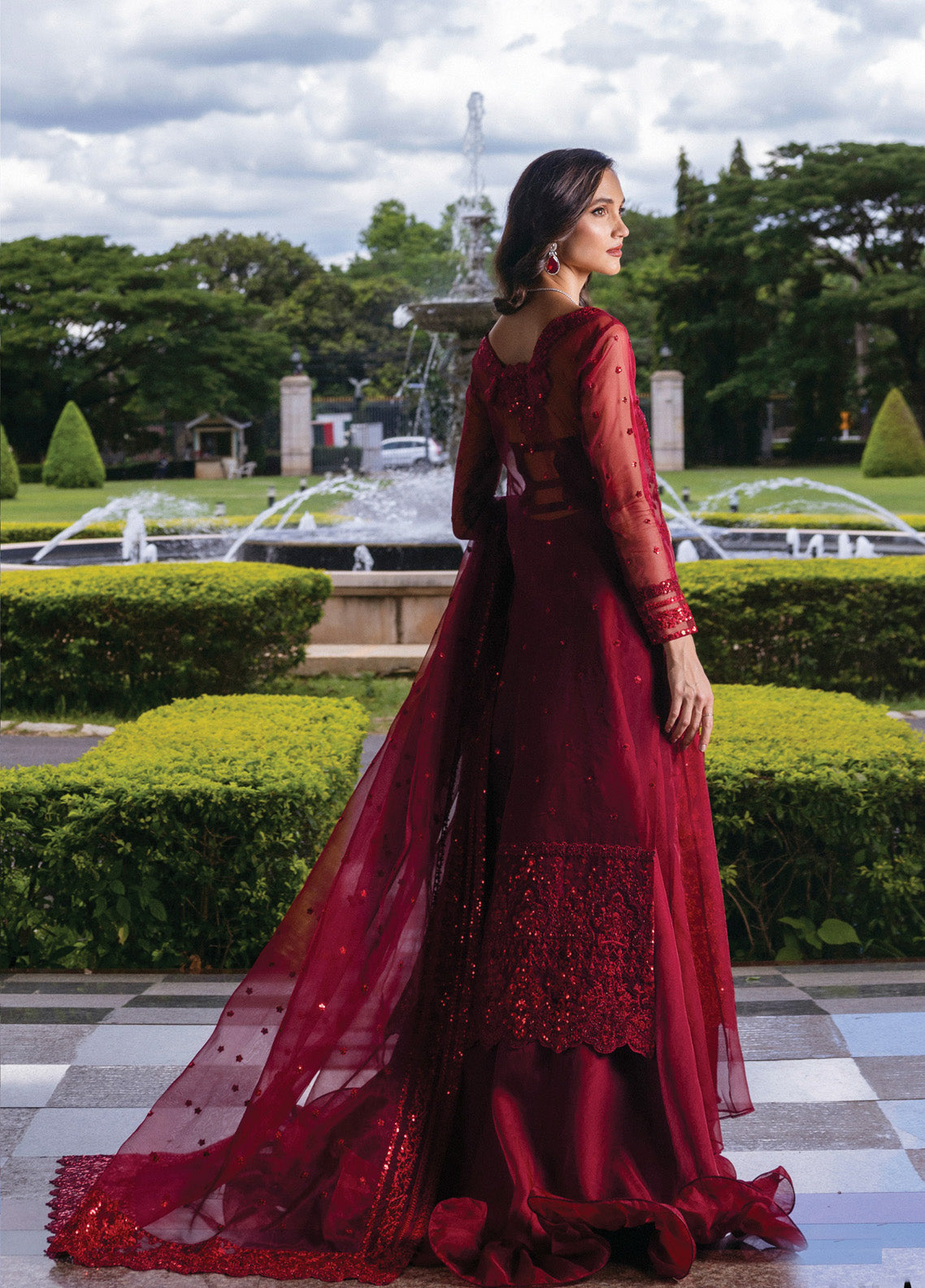 Zainab Chottani Embroidered Organza Suits Unstitched 3 Piece - ZC24WF 09 RUBY LUXE Zainab Chottani Embroidered Organza Suits Unstitched 3 Piece - ZC24WF 09 RUBY LUXE