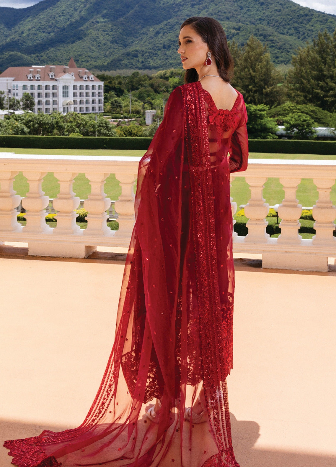 Zainab Chottani Embroidered Organza Suits Unstitched 3 Piece - ZC24WF 09 RUBY LUXE Zainab Chottani Embroidered Organza Suits Unstitched 3 Piece - ZC24WF 09 RUBY LUXE