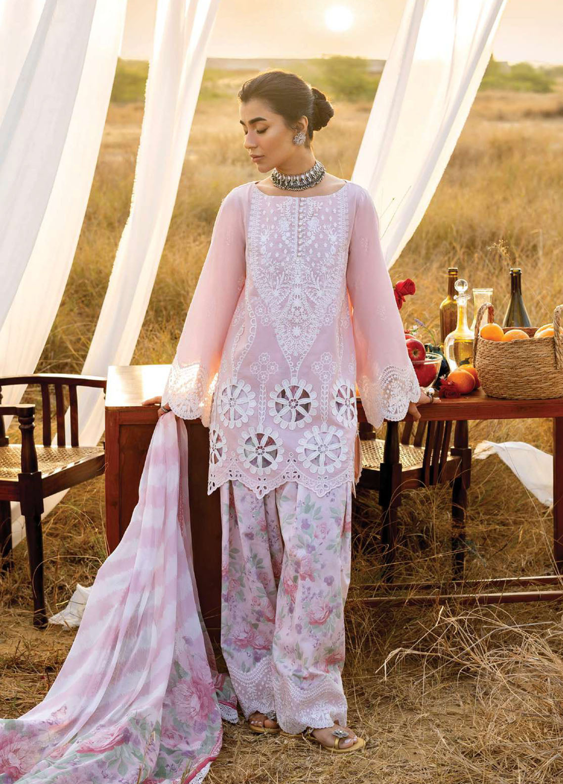 Zainab Chottani Luxury Embroidered Lawn 3 Piece Unstitched Suit ZC26SS D-01 AURELIA Zainab Chottani Luxury Embroidered Lawn 3 Piece Unstitched Suit ZC26SS D-01 AURELIA