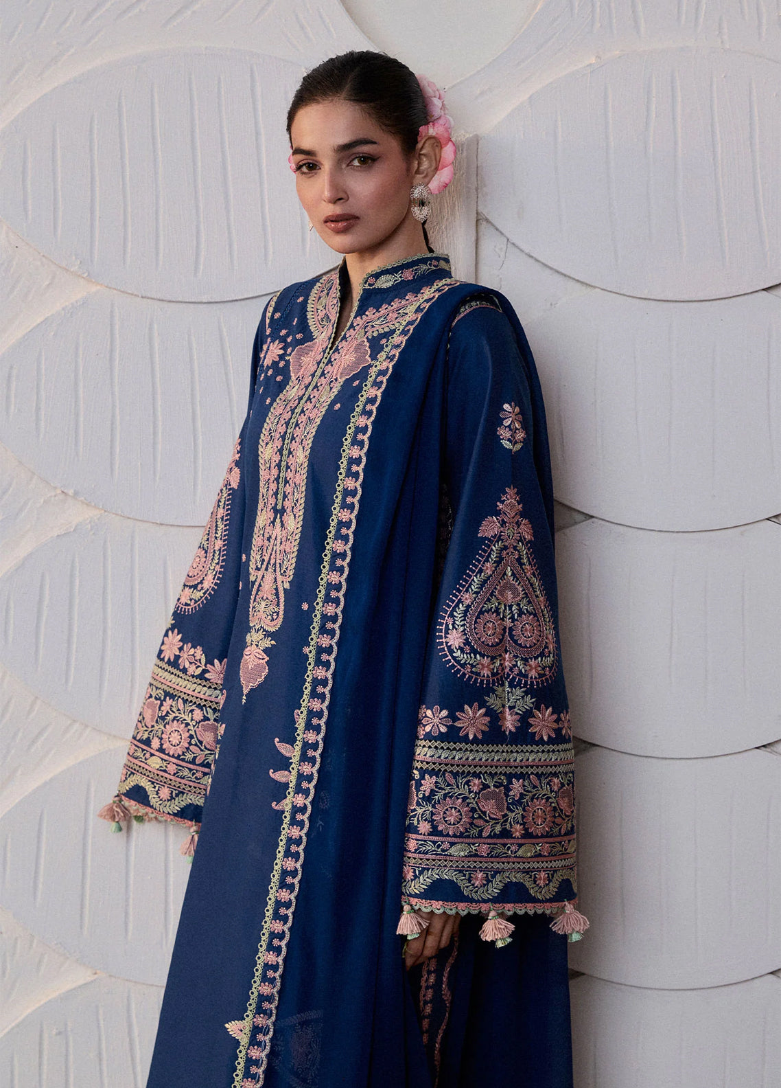 Zan By Hussain Rehar Embroidered Lawn 3 Piece Unstitched Suit HR26ZSS D-ABI Zan By Hussain Rehar Embroidered Lawn 3 Piece Unstitched Suit HR26ZSS D-ABI