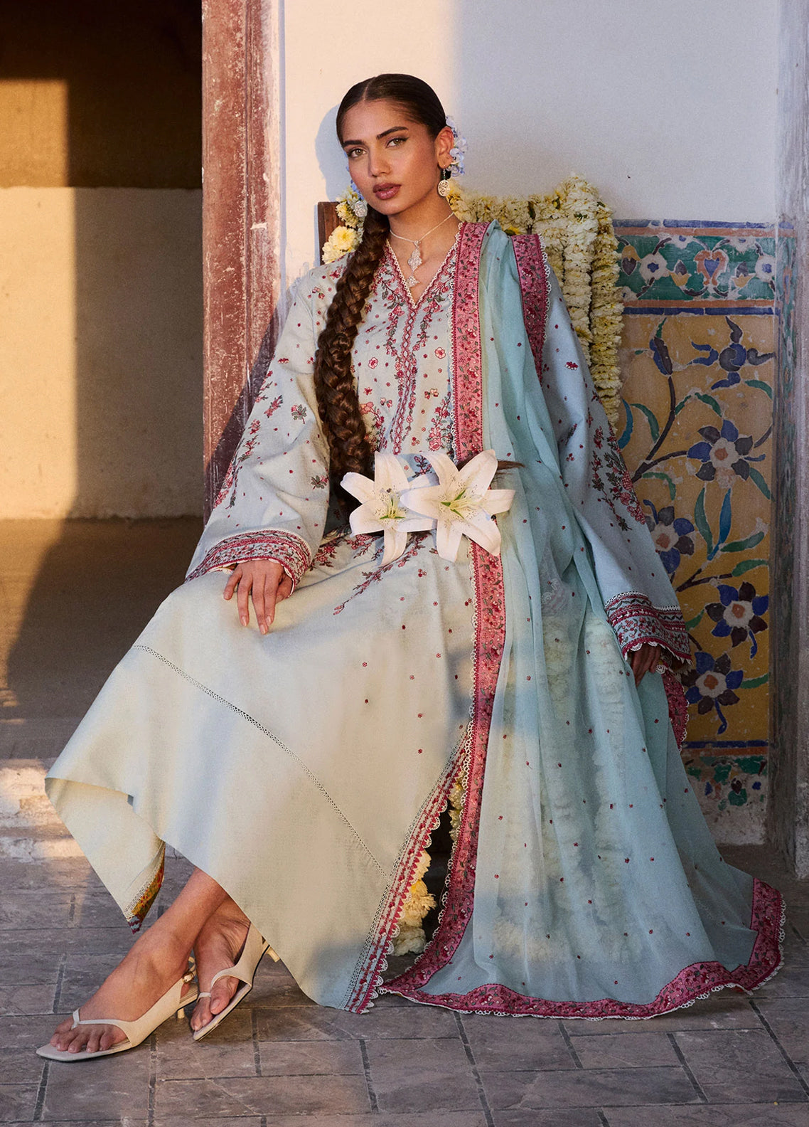 Zan By Hussain Rehar Embroidered Lawn 3 Piece Unstitched Suit HR26ZSS D-FIRUZ Zan By Hussain Rehar Embroidered Lawn 3 Piece Unstitched Suit HR26ZSS D-FIRUZ