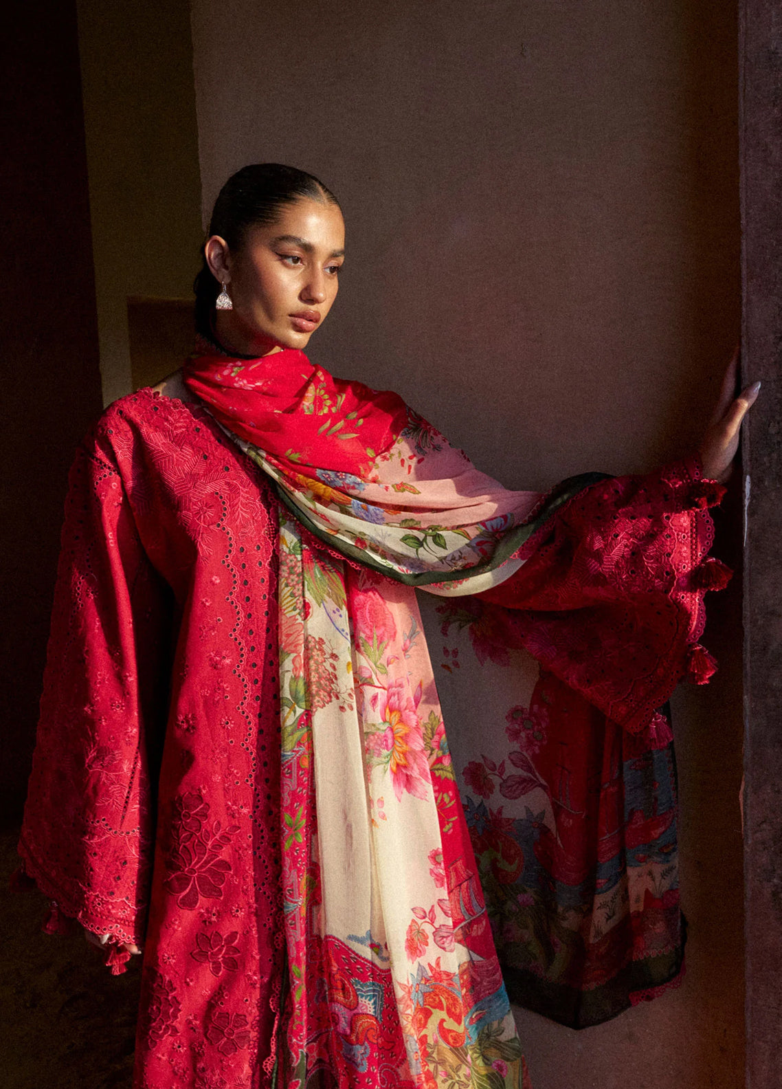 Zan By Hussain Rehar Embroidered Lawn 3 Piece Unstitched Suit HR26ZSS D-QERMEZ Zan By Hussain Rehar Embroidered Lawn 3 Piece Unstitched Suit HR26ZSS D-QERMEZ