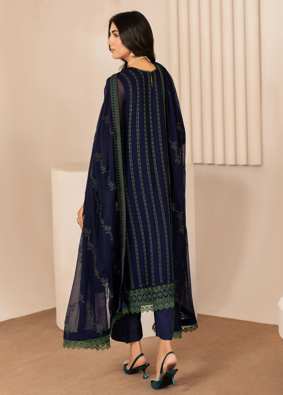 Zarif Embroidered Chiffon Suits Unstitched 3 Piece - ZF24TW ZL 06 MAHAY Zarif Embroidered Chiffon Suits Unstitched 3 Piece - ZF24TW ZL 06 MAHAY