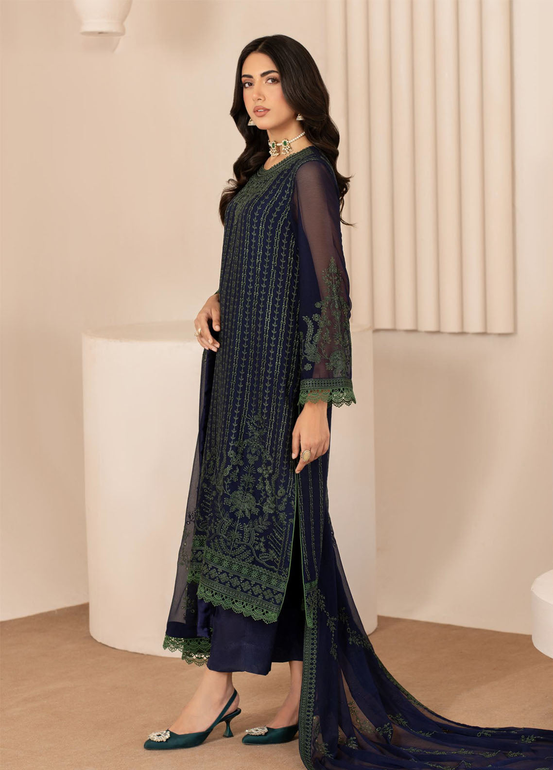 Zarif Embroidered Chiffon Suits Unstitched 3 Piece - ZF24TW ZL 06 MAHAY Zarif Embroidered Chiffon Suits Unstitched 3 Piece - ZF24TW ZL 06 MAHAY