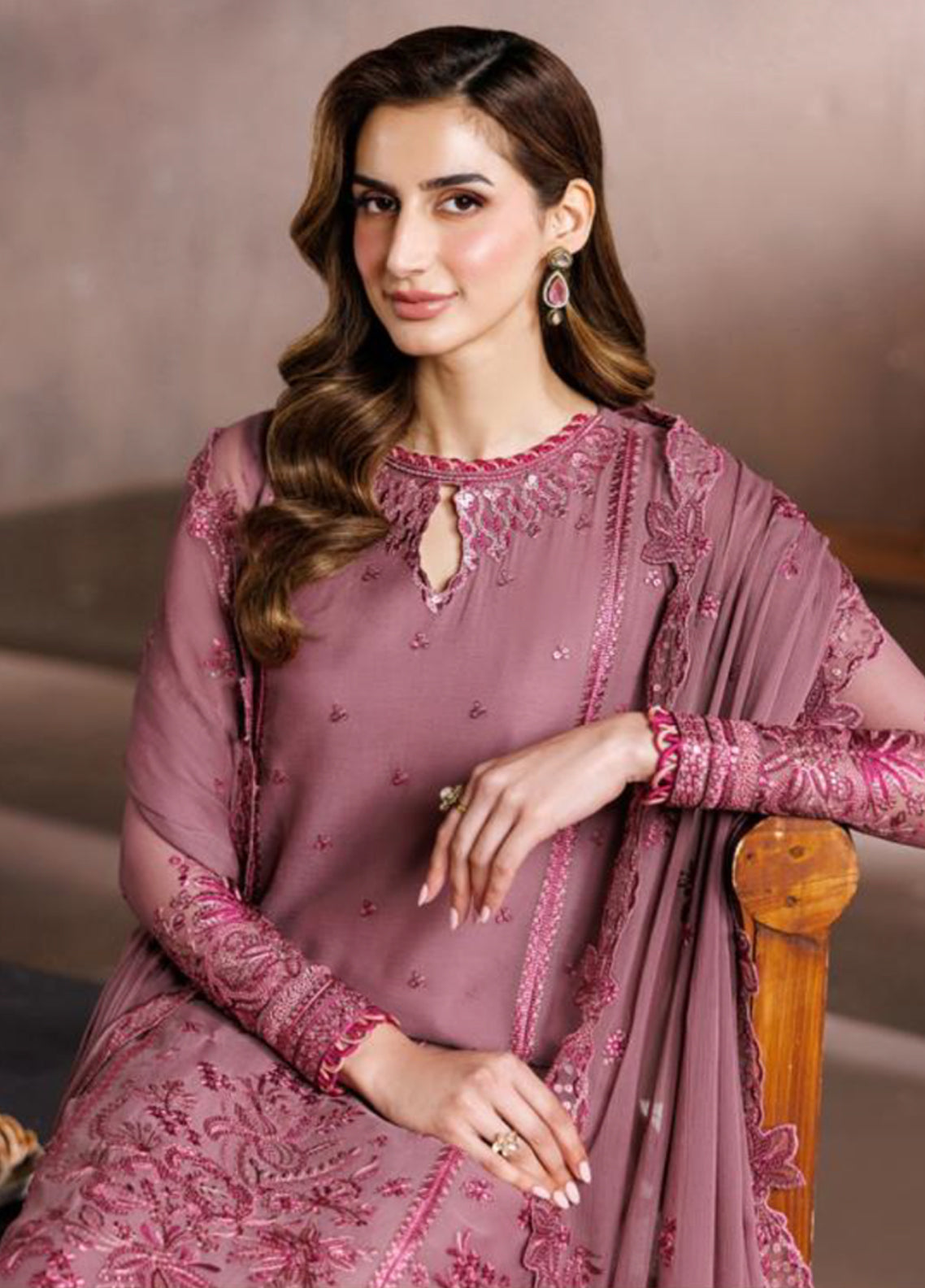 Zayrah By Zarif Formals Embroidered Chiffon 3 Piece Unstitched Suit ZF26ZF D-ZYR-04 SAAZ Zayrah By Zarif Formals Embroidered Chiffon 3 Piece Unstitched Suit ZF26ZF D-ZYR-04 SAAZ