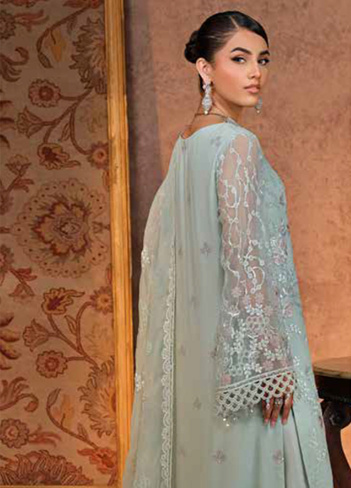 Zebaish by Lavish Premium Embroidered Chiffon Suits Unstitched 3 Piece - LP24ZC 10 PISTACHIO Zebaish by Lavish Premium Embroidered Chiffon Suits Unstitched 3 Piece - LP24ZC 10 PISTACHIO