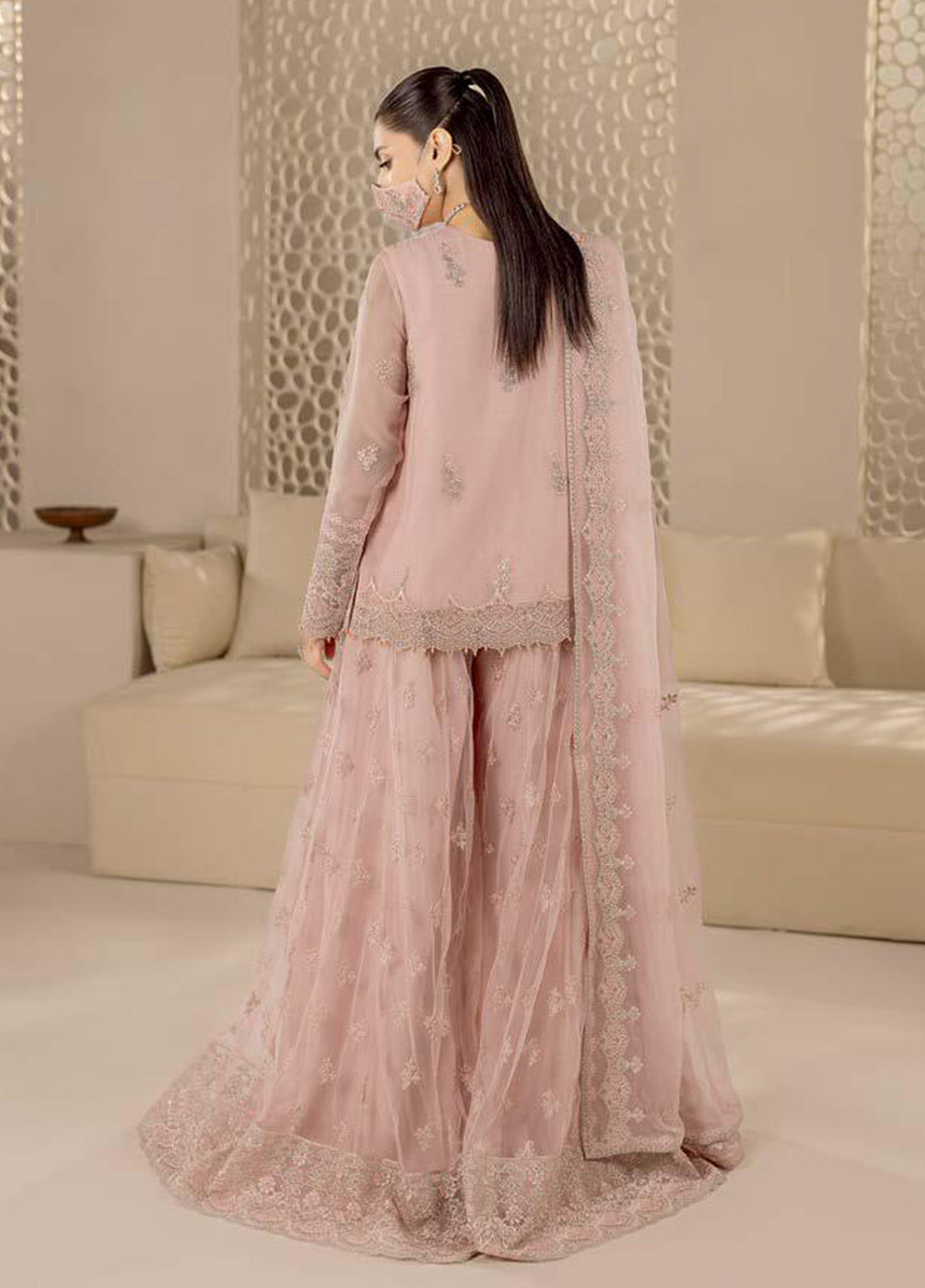 Zeenat By Flossie Kuch Khas Embroidered Chiffon 3 Piece Unstitched Suit FL26NV17 D-ZE-105 Zeenat By Flossie Kuch Khas Embroidered Chiffon 3 Piece Unstitched Suit FL26NV17 D-ZE-105