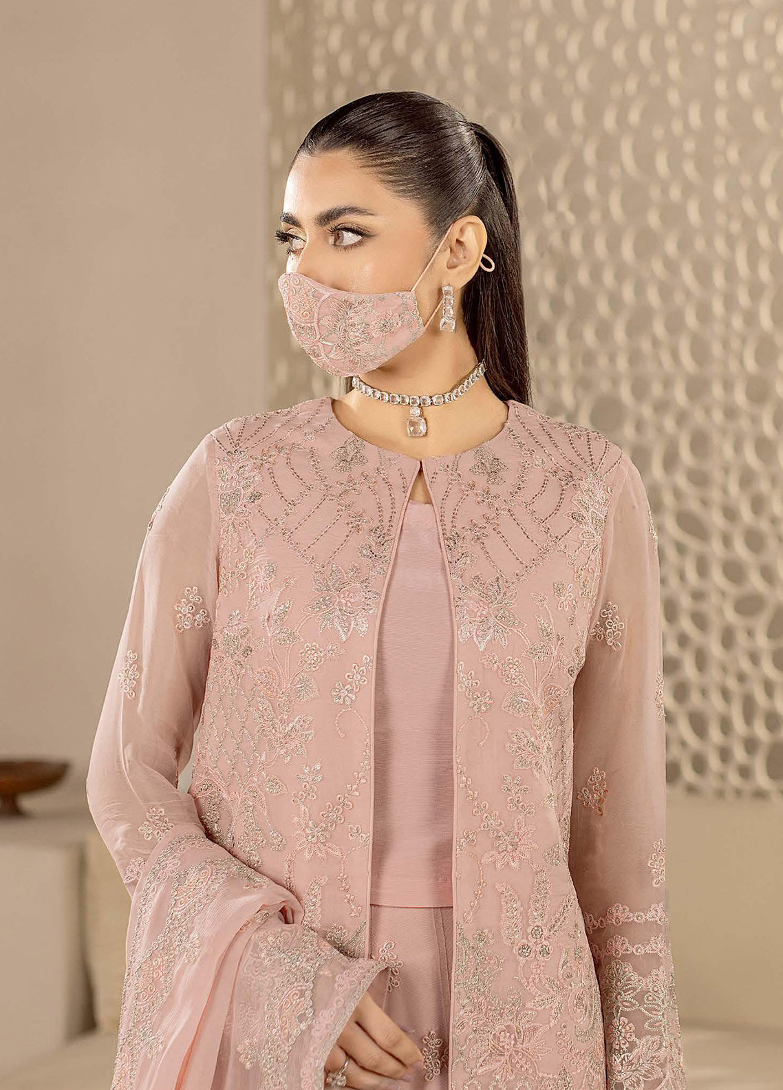 Zeenat By Flossie Kuch Khas Embroidered Chiffon 3 Piece Unstitched Suit FL26NV17 D-ZE-105 Zeenat By Flossie Kuch Khas Embroidered Chiffon 3 Piece Unstitched Suit FL26NV17 D-ZE-105