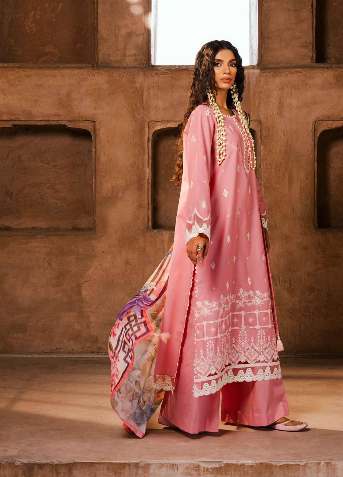 Zellbury Embroidered Lawn Suits Unstitched 3 Piece - ZB25CL 30825 Zellbury Embroidered Lawn Suits Unstitched 3 Piece - ZB25CL 30825