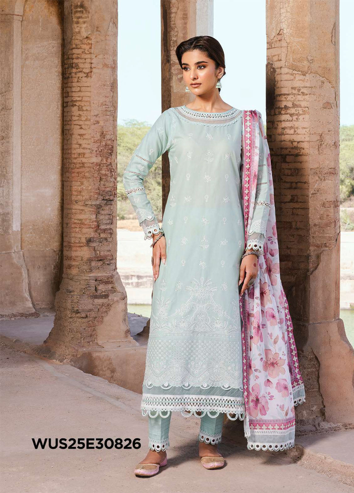 Zellbury Embroidered Lawn Suits Unstitched 3 Piece - ZB25CL 30826 Zellbury Embroidered Lawn Suits Unstitched 3 Piece - ZB25CL 30826