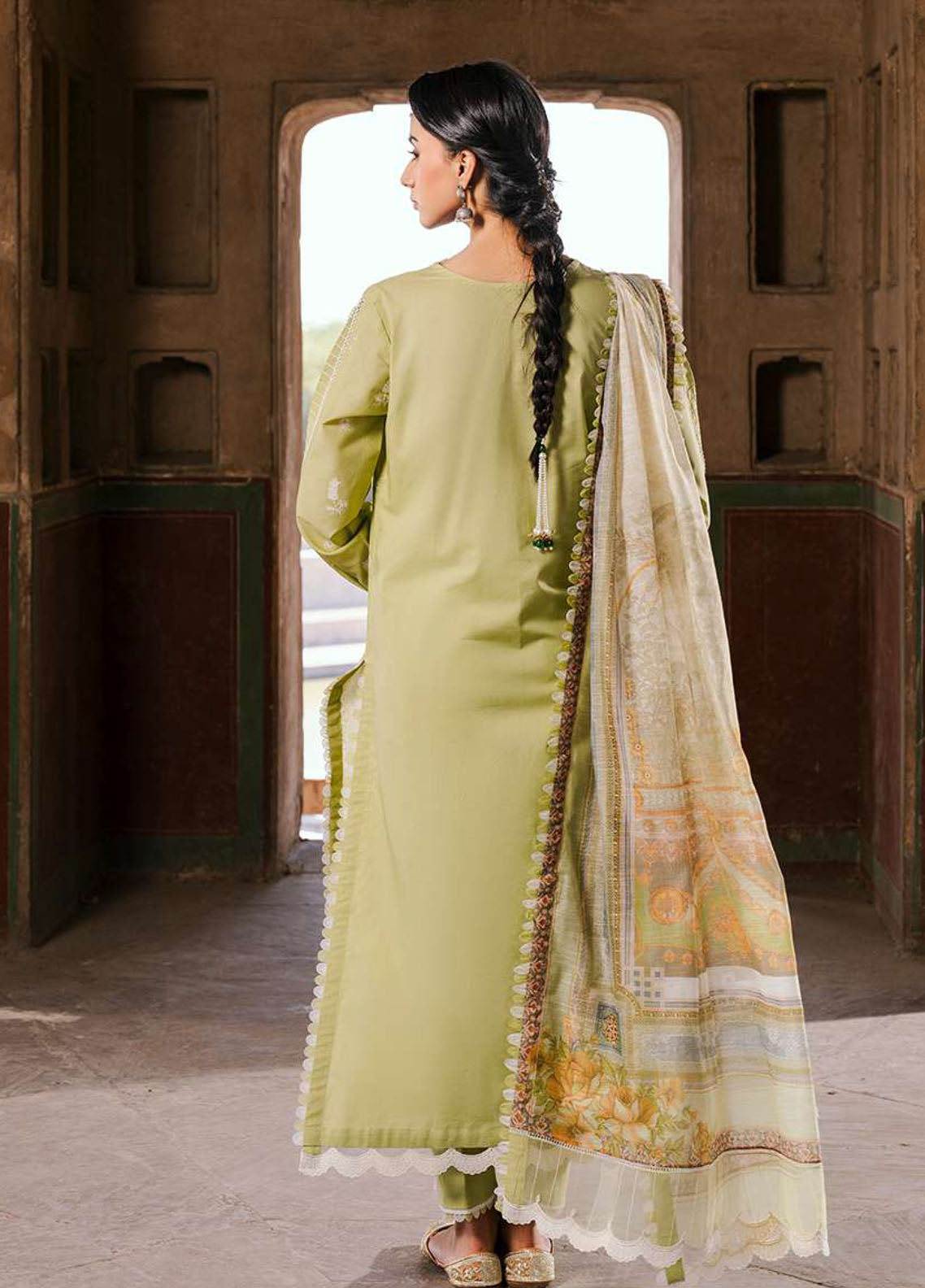 Zellbury Embroidered Lawn Suits Unstitched 3 Piece - ZB25CL 30828 Zellbury Embroidered Lawn Suits Unstitched 3 Piece - ZB25CL 30828