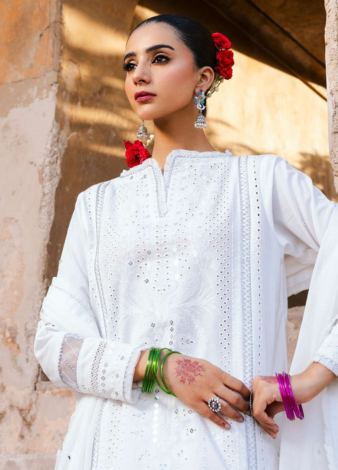 Zellbury Embroidered Lawn Suits Unstitched 3 Piece - ZB25CL 30831 Zellbury Embroidered Lawn Suits Unstitched 3 Piece - ZB25CL 30831