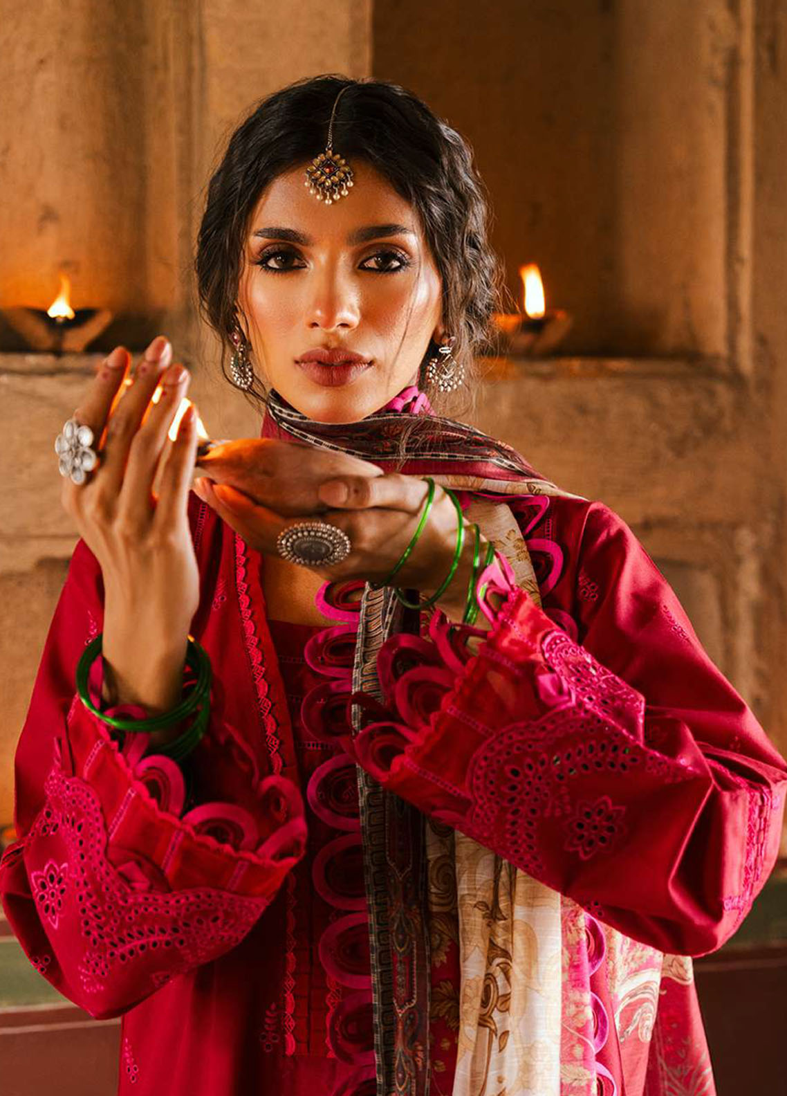 Zellbury Embroidered Lawn Suits Unstitched 3 Piece - ZB25CL 30835 Zellbury Embroidered Lawn Suits Unstitched 3 Piece - ZB25CL 30835