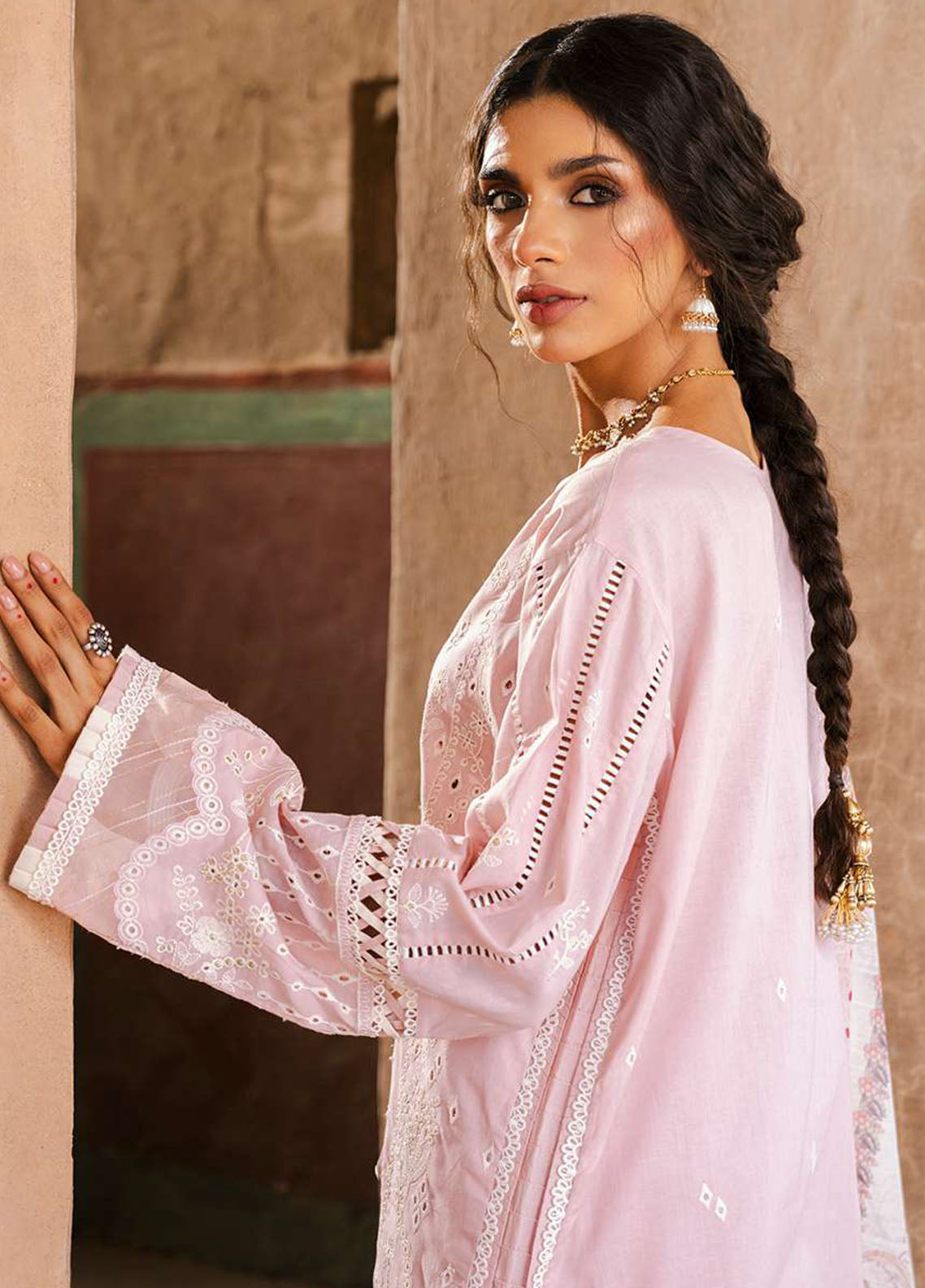 Zellbury Embroidered Lawn Suits Unstitched 3 Piece - ZB25CL 30836 Zellbury Embroidered Lawn Suits Unstitched 3 Piece - ZB25CL 30836