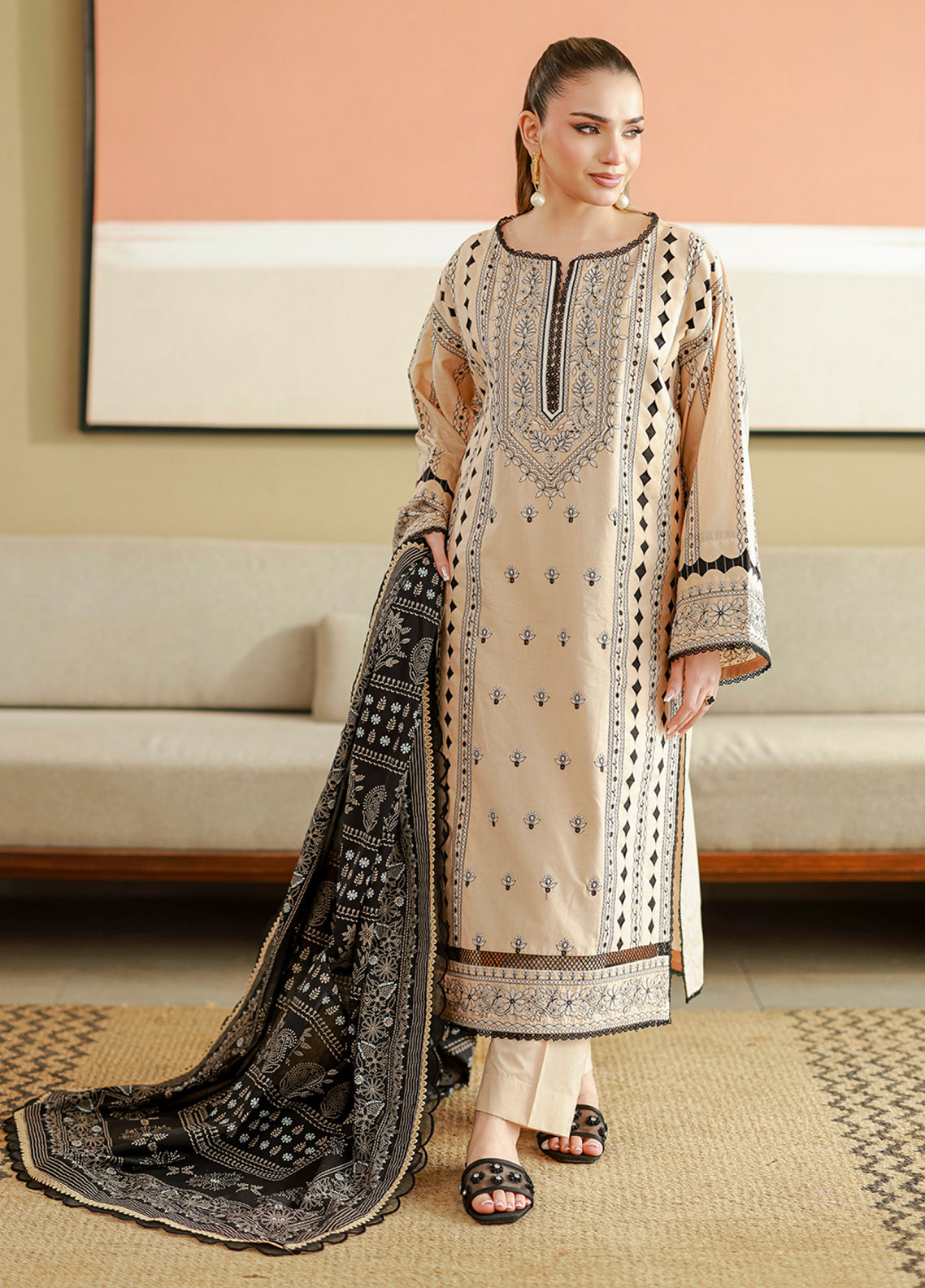 Zellbury Chikankari Embroidered Lawn 3 Piece Unstitched Suit WUC26E34047 Zellbury Chikankari Embroidered Lawn 3 Piece Unstitched Suit WUC26E34047