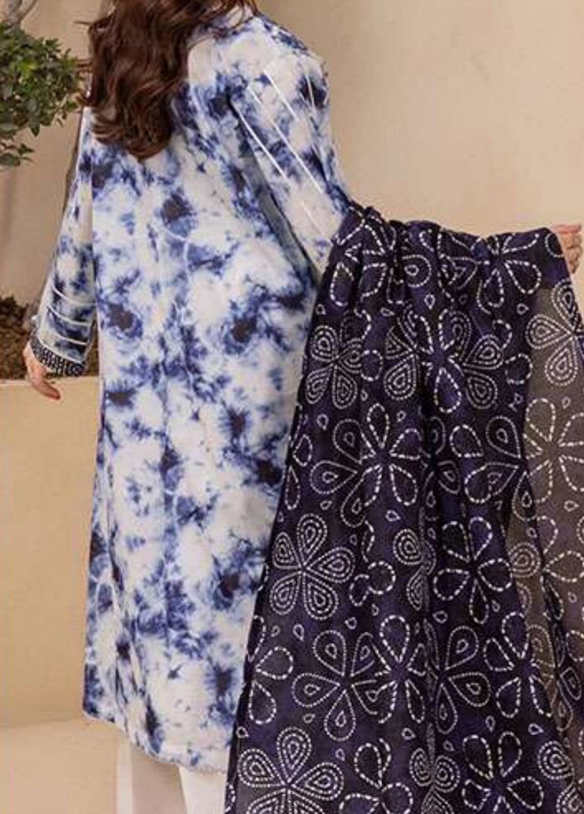Zellbury Embroidered Lawn 2 Piece Unstitched Shirt & Dupatta WUS26E20740 Zellbury Embroidered Lawn 2 Piece Unstitched Shirt & Dupatta WUS26E20740