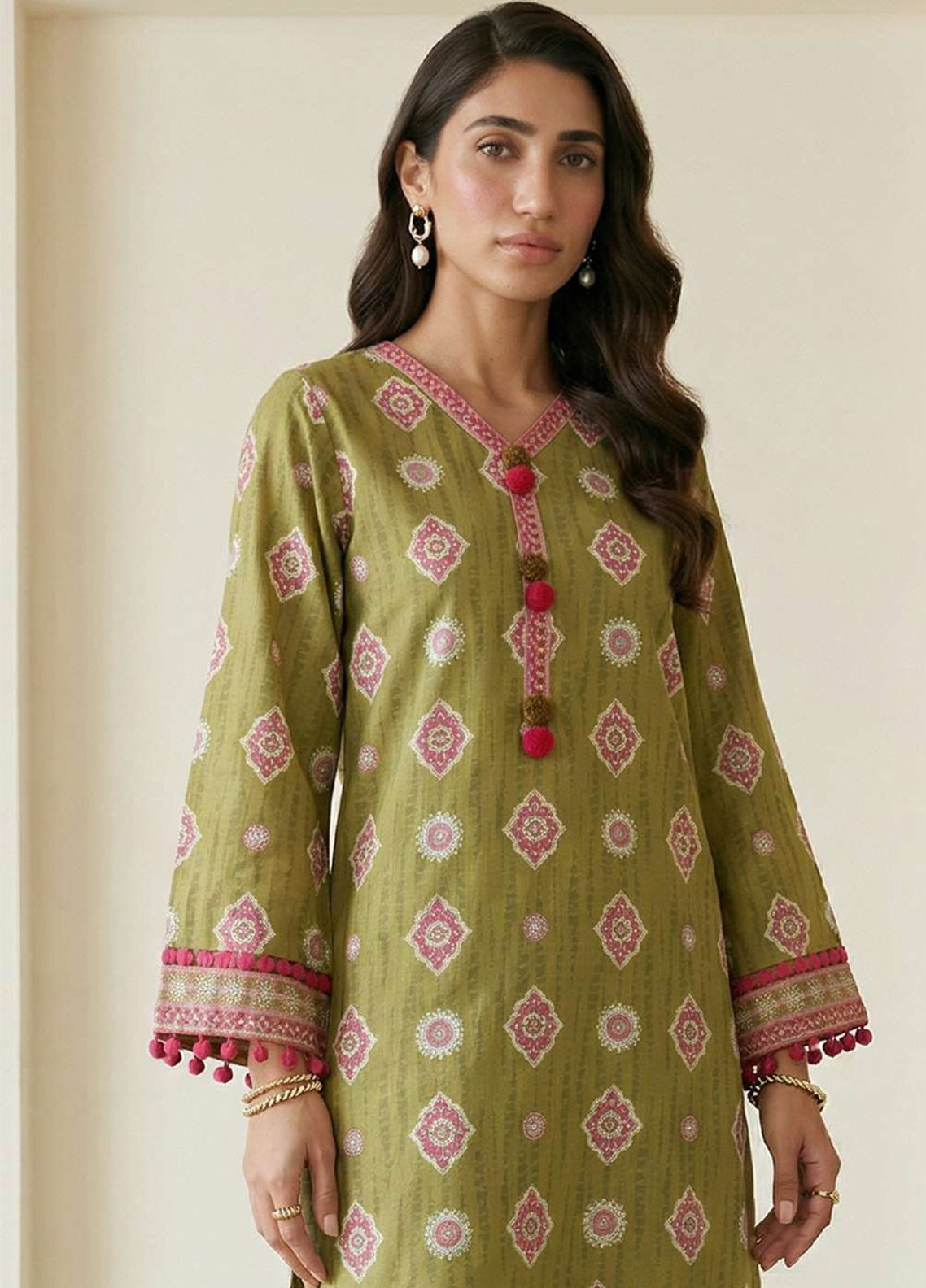 Zellbury Embroidered Lawn 2 Piece Unstitched Shirt & Trouser WUS26E20673 Zellbury Embroidered Lawn 2 Piece Unstitched Shirt & Trouser WUS26E20673