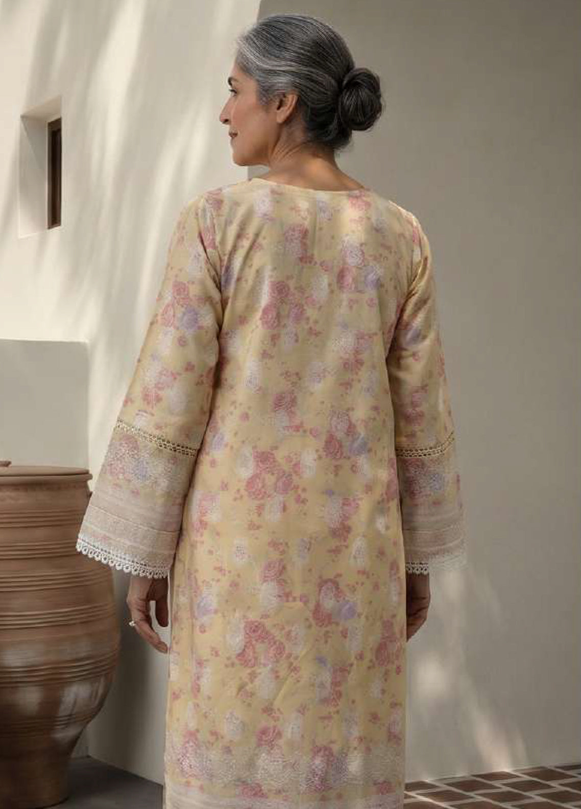 Zellbury Mother Printed Lawn 3 Piece Unstitched Suit WUS26X38031 Zellbury Mother Printed Lawn 3 Piece Unstitched Suit WUS26X38031