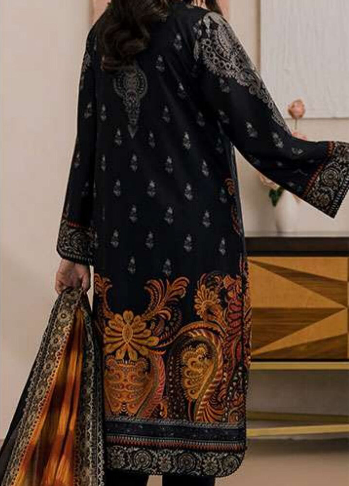 Zellbury Printed Lawn 2 Piece Unstitched Shirt & Dupatta WUS26X20522 Zellbury Printed Lawn 2 Piece Unstitched Shirt & Dupatta WUS26X20522