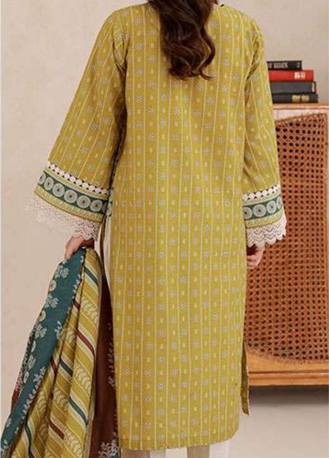 Zellbury Printed Lawn 2 Piece Unstitched Shirt & Dupatta WUS26X20801 Zellbury Printed Lawn 2 Piece Unstitched Shirt & Dupatta WUS26X20801
