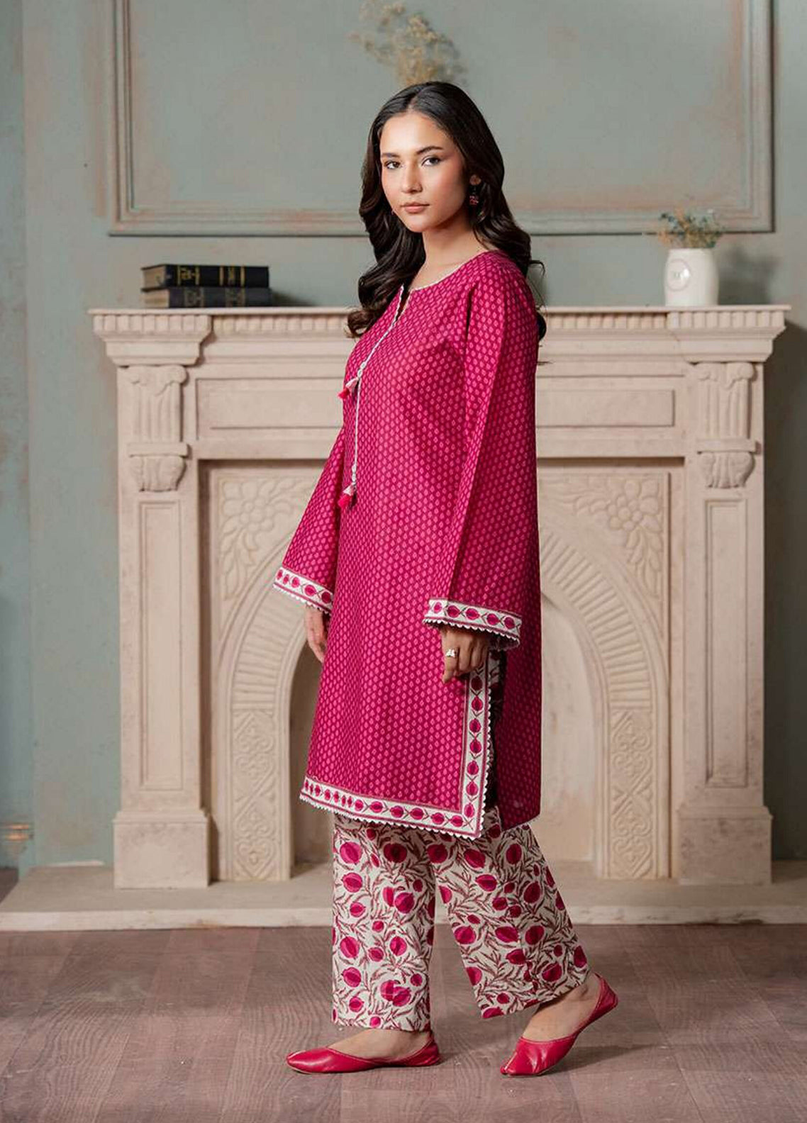 Zellbury Printed Lawn 2 Piece Unstitched Shirt & Trouser WUS26X20806 Zellbury Printed Lawn 2 Piece Unstitched Shirt & Trouser WUS26X20806