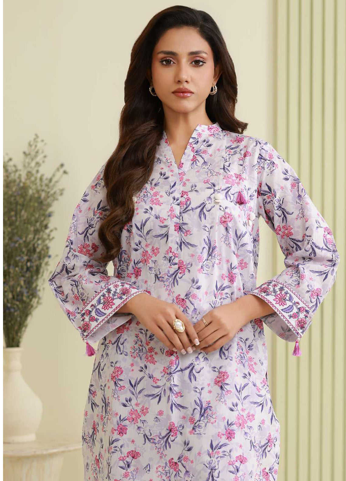 Zellbury Printed Lawn 2 Piece Unstitched Shirt & Trouser WUS26X20866 Zellbury Printed Lawn 2 Piece Unstitched Shirt & Trouser WUS26X20866